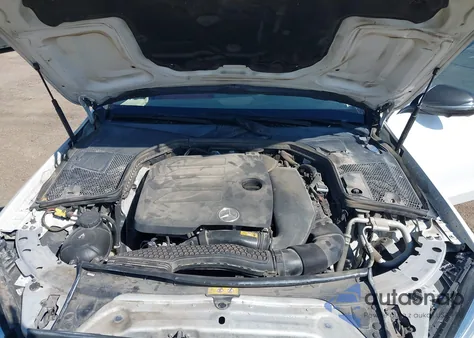 2020 Mercedes-Benz C 300 из США, поврежденный, VIN 55SWF8DBXLU322992